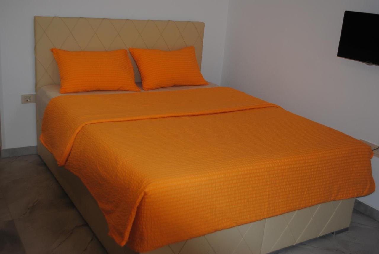 Apartments Samec Ізола Екстер'єр фото
