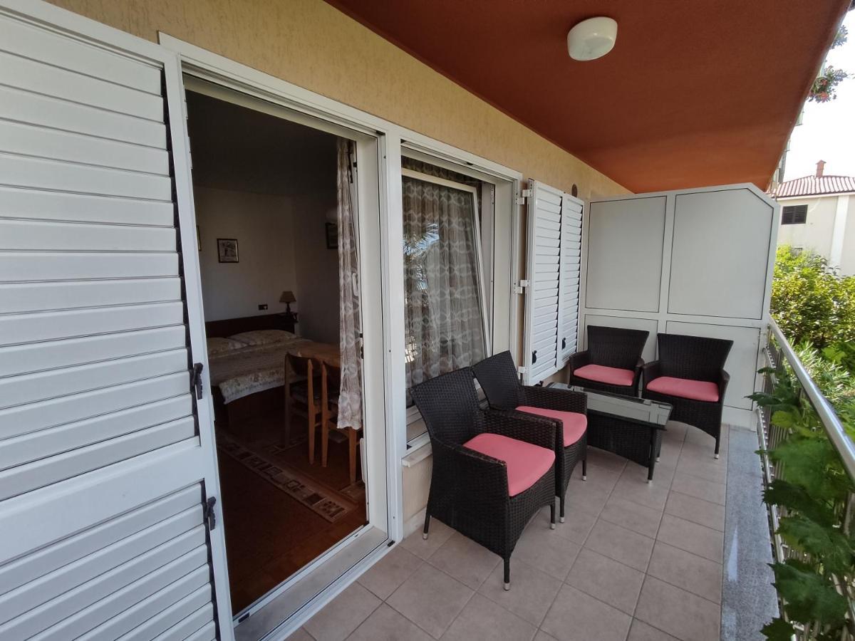 Apartments Samec Ізола Екстер'єр фото