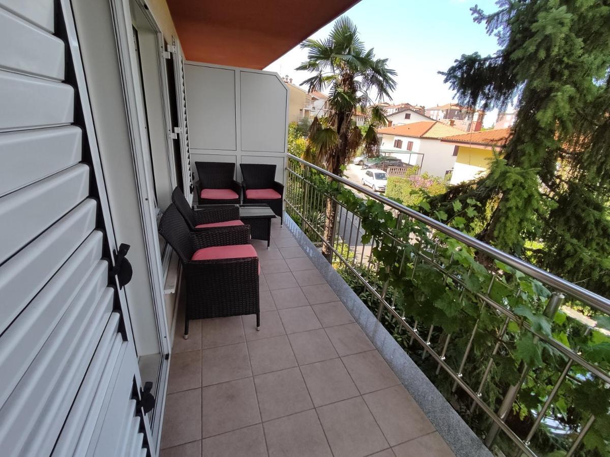 Apartments Samec Ізола Екстер'єр фото