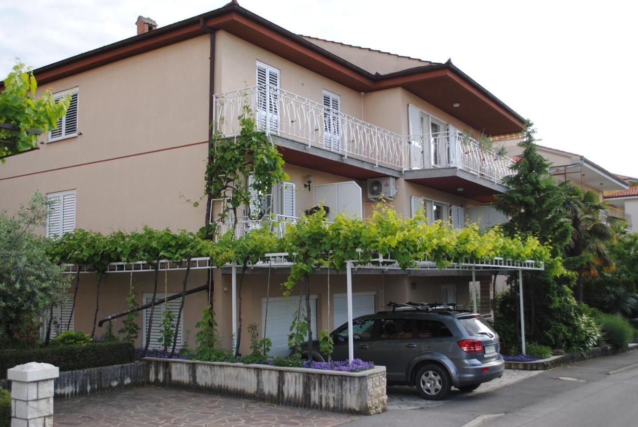 Apartments Samec Ізола Екстер'єр фото
